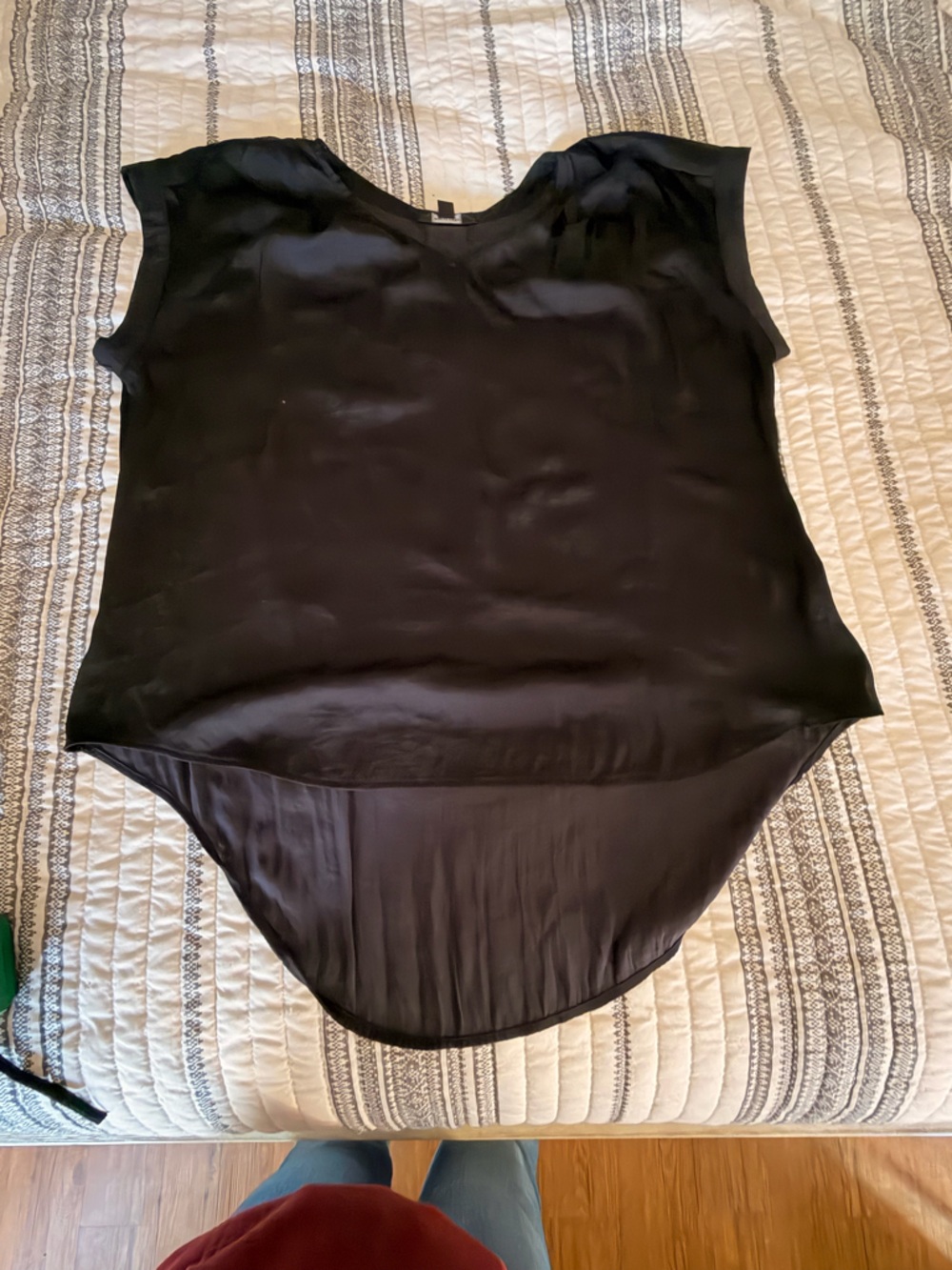 Simply Vera Vera Wang Black High-Low Silk Blend Cap Sleeve Top